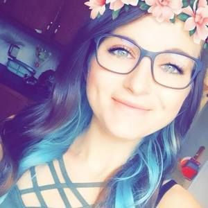 Meet your Posher, Trishia